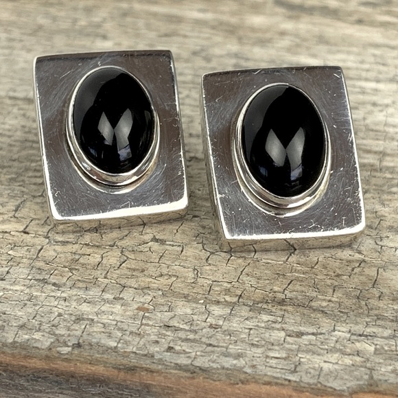 Vintage 1990s Handmade Modernist Geo Chunky Sterling Silver Black Stone Earrings - Picture 6 of 9